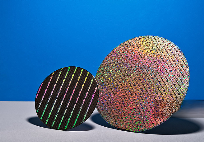 Vacuum Heating System: The Oxidation-Free Environment Creator in Semiconductor Manufacturing